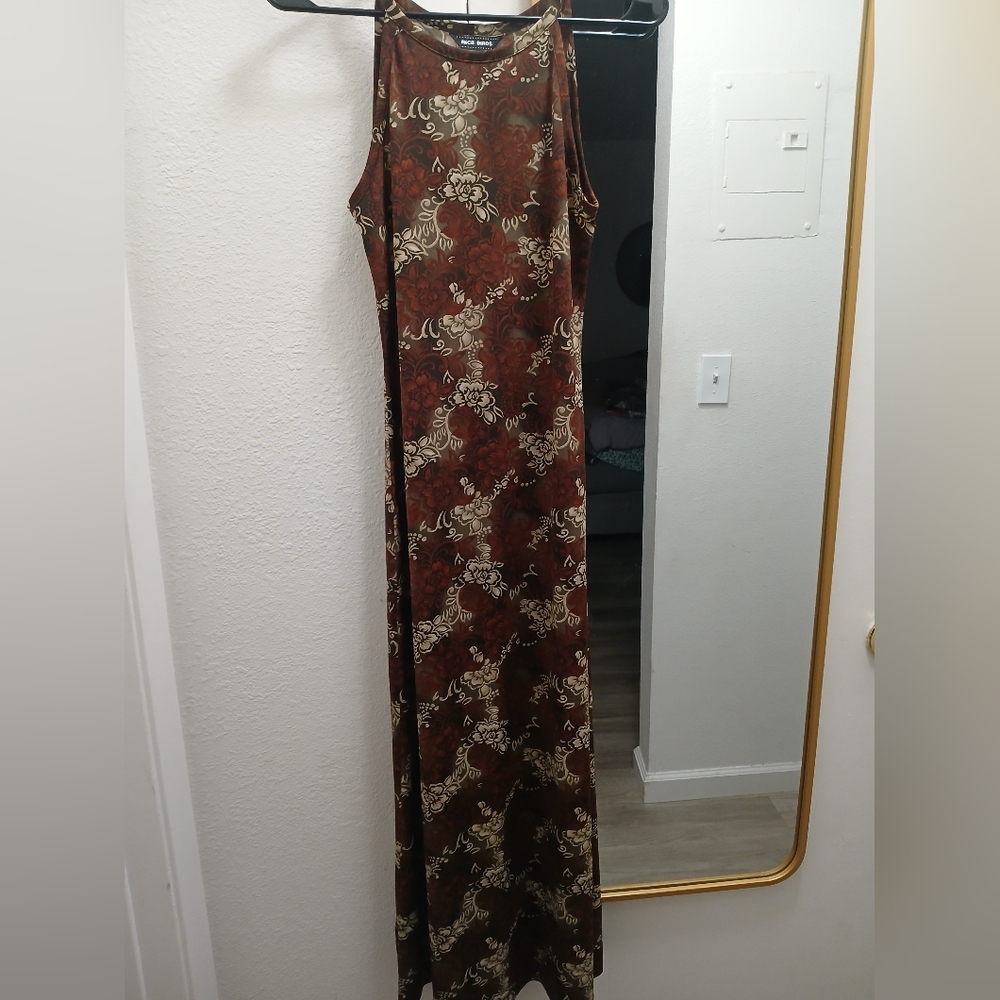 Elegant Floral Maxi Dress - Brown and Cream